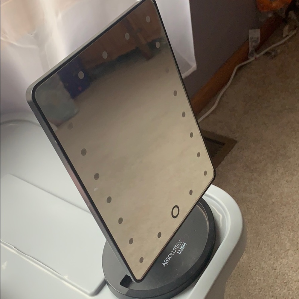 Black Light Up Mirror